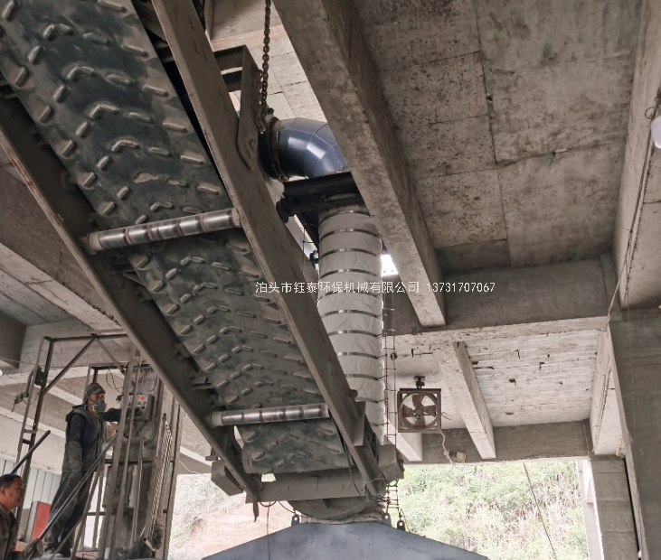 水泥裝車(chē)道除塵器收塵效果好 水泥裝車(chē)道除塵器收塵效果好